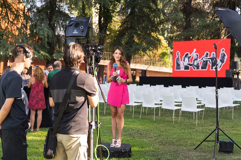 Periodista trabajando en el CSD