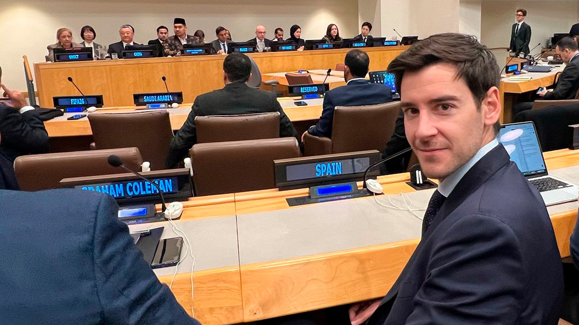 Fernando Molinero, NBEren New Yorkeko egoitzan