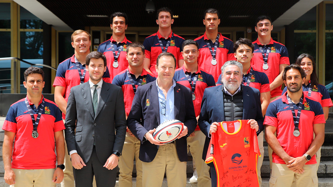 Rodríguez Uribes recibe á selección masculina de rugby