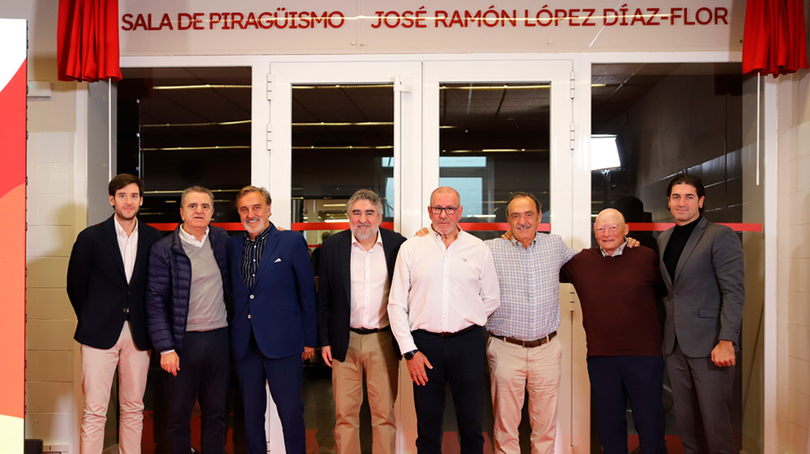 Homenaje a José Ramón López Díaz-Flor