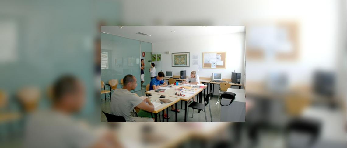 Study - classroom Specialized Centre for technicization tennis Sporting Cornellá of Llobregat, Barcelona (Catalonia)