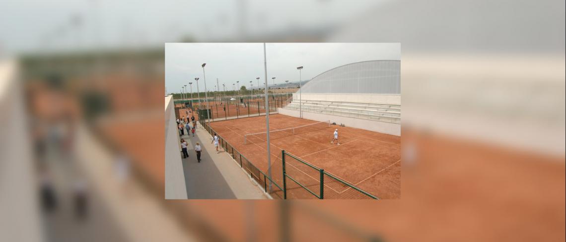 Tennis central track - Specialized Centre for technicization tennis Sporting Cornellá of Llobregat, Barcelona (Catalonia)