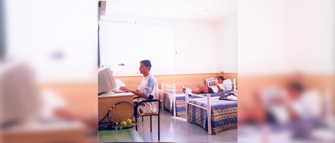 Rooms - Specialized Centre for technicization tennis Sporting Cornellá of Llobregat, Barcelona (Catalonia)