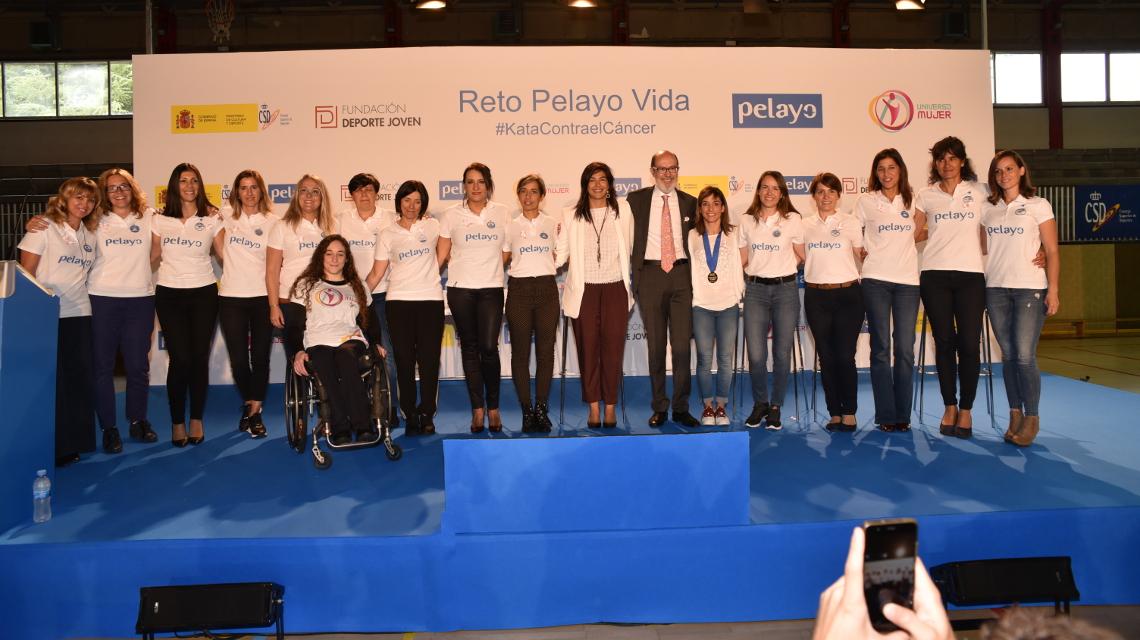 Rienda recibe a las participantes del Reto Pelayo Vida