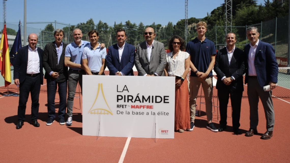 Víctor Francos: “La Pirámide del Tenis es un modelo para otros deportes”