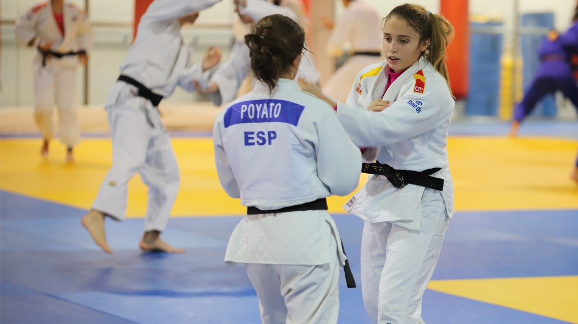 Convocatoria Ayudas Mujeres Deportistas 2023
