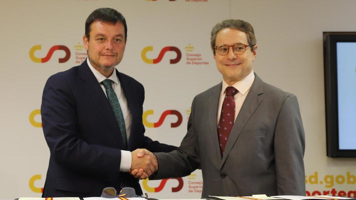 Víctor Francos CSD (izda.) y Miguel Martín GEICAM (dcha.)