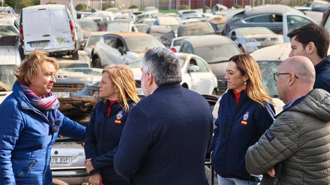 Rodríguez Uribes visits sports facilities affected by DANA