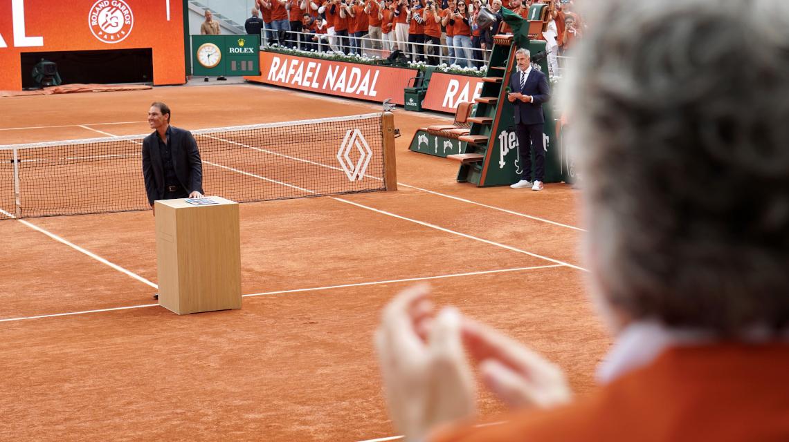 Uribes aplaude a Nadal 