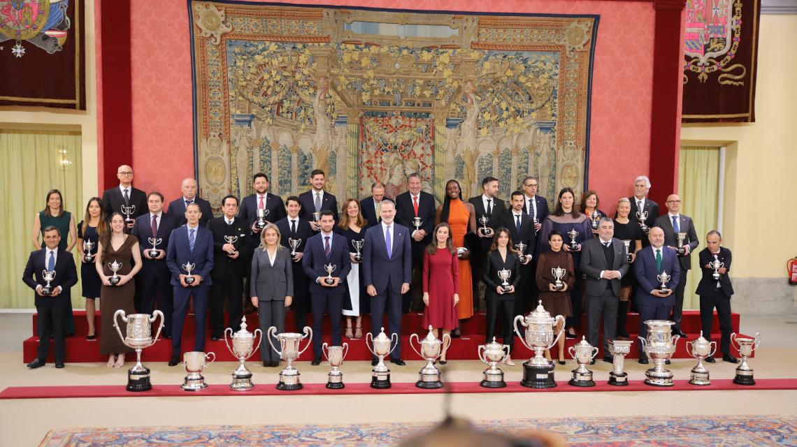 Imagen de familia de los PND 23 y 24