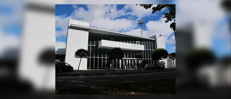 Main access - Sports development centre "Adarraga", Logroño (The Rioja)