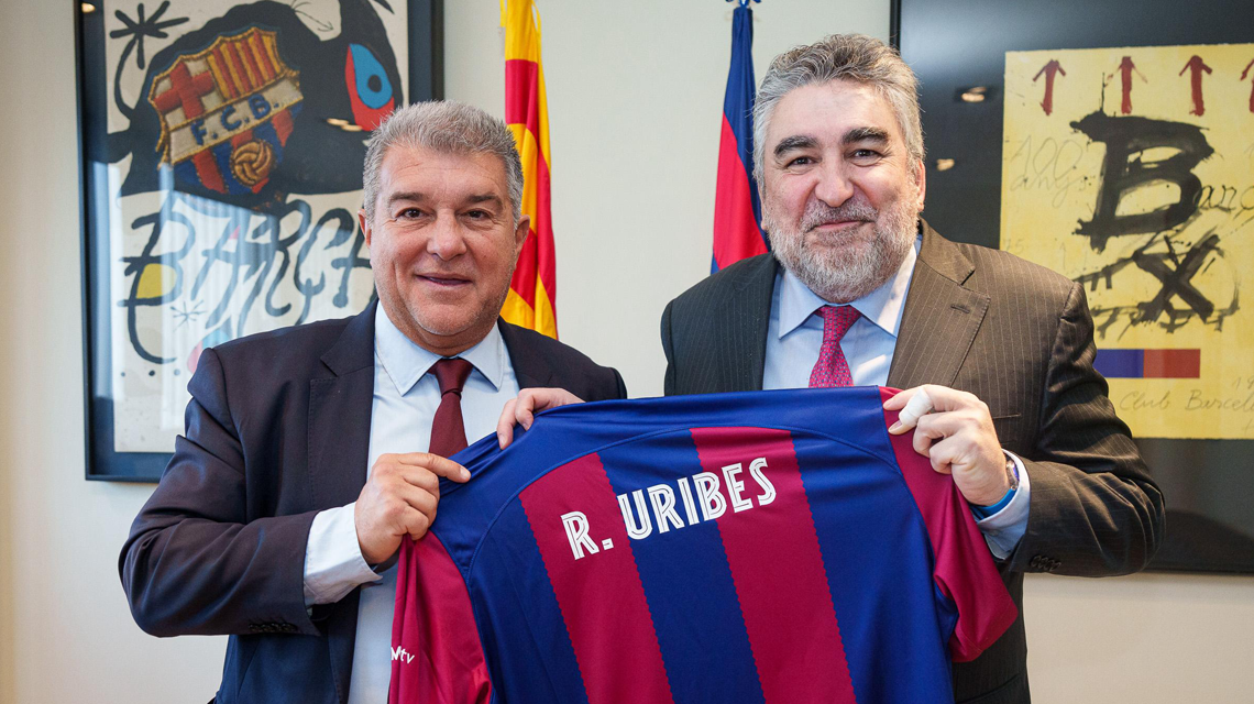 Rodr guez Uribes visita el CAR de Sant Cugat y conoce el proyecto