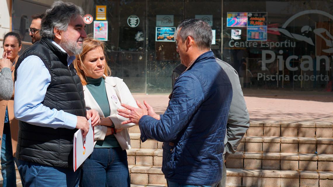 Rodríguez Uribes visita les instal·lacions esportives municipals de Picanya