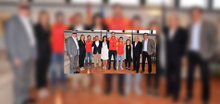 María José Regna rep a Nikolov Sherezadishvili, campió del món de judo