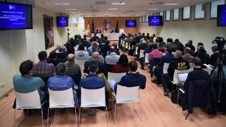 Més d'un centenar de persones participen en la jornada de treball sobre Centres d'Alt Rendiment i Tecnificació Esportiva