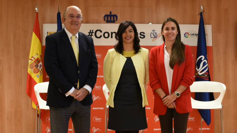 Miguel Díaz, María José Regna i Anabel Medina
