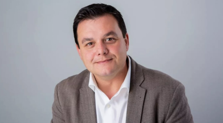 Nova imatge de Víctor Francs