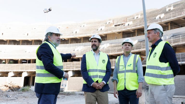 Uribes rep explicacions obres nou Mestalla