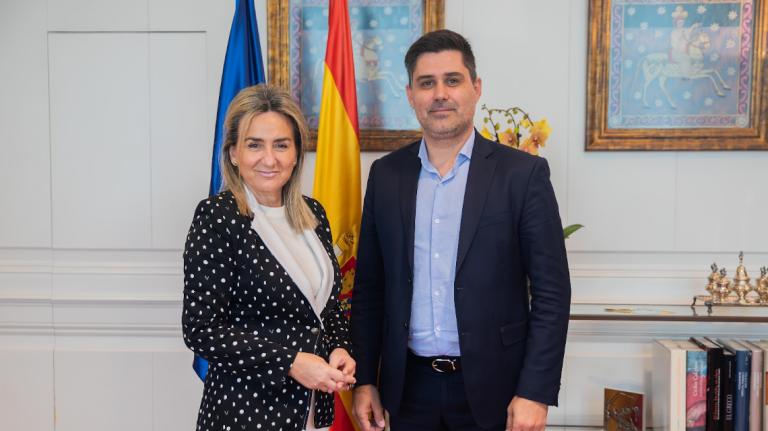 Milagros Tolón (izda.) y David Aganzo (dcha.)